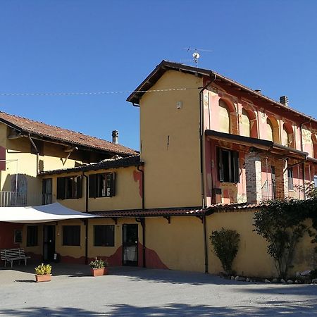 Locanda Montecarlo Lesegno Bagian luar foto