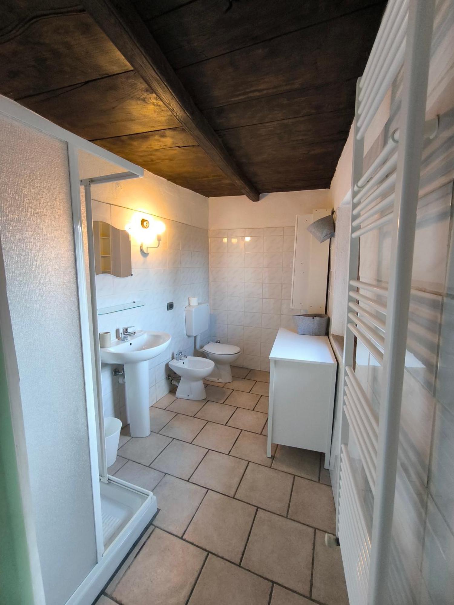 Locanda Montecarlo Lesegno Bagian luar foto