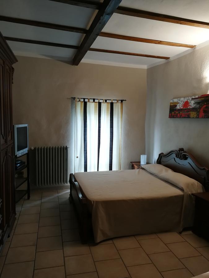 Locanda Montecarlo Lesegno Bagian luar foto